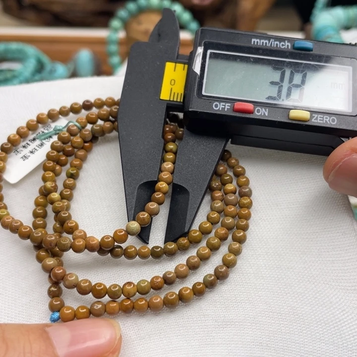 绿松石未镶嵌珠宝