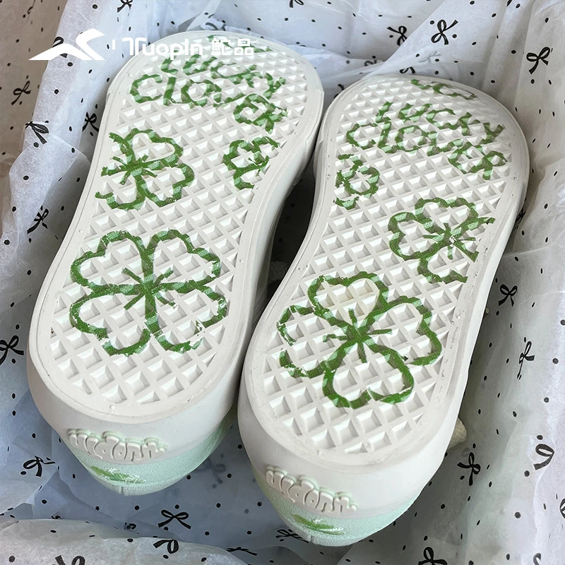 鮀品四叶草帆布鞋2025秋厚底面包鞋百搭透气爆款板鞋休闲ins女鞋