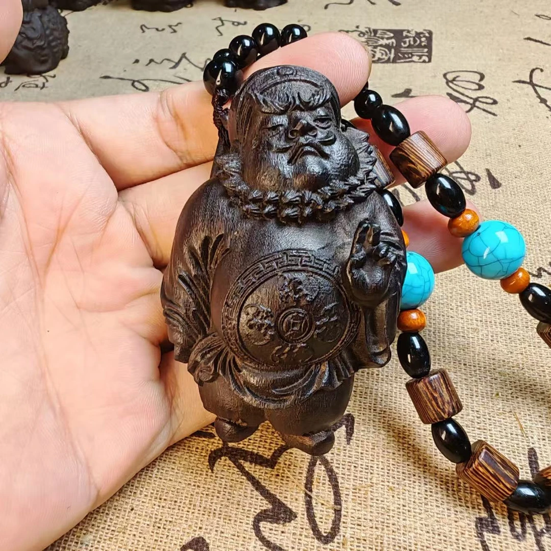 XS达拉干产香木雕刻钟馗手把件