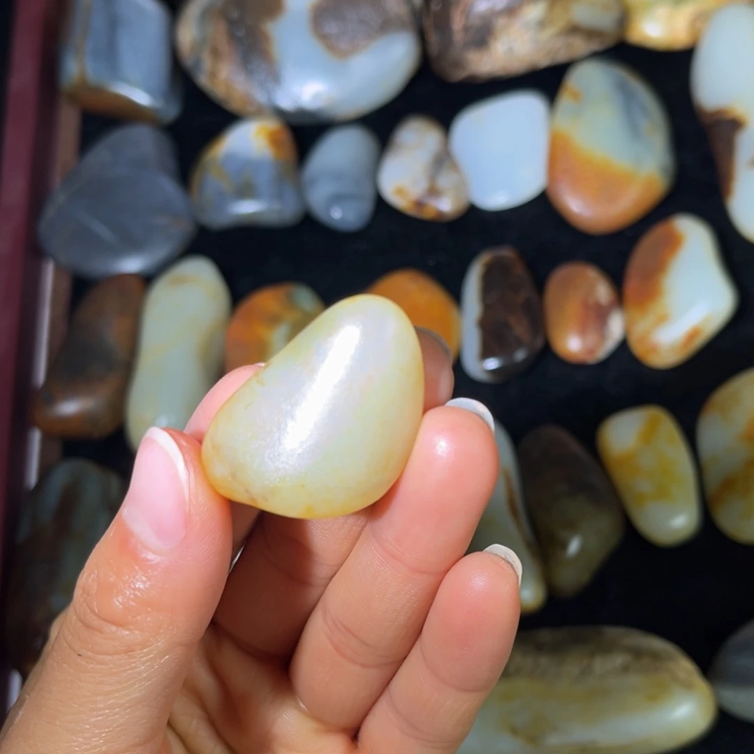 和田玉（糖玉）未镶嵌挂件12g