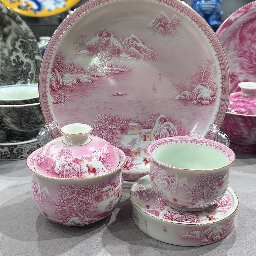 瓷片景德镇瓷器精品陈列