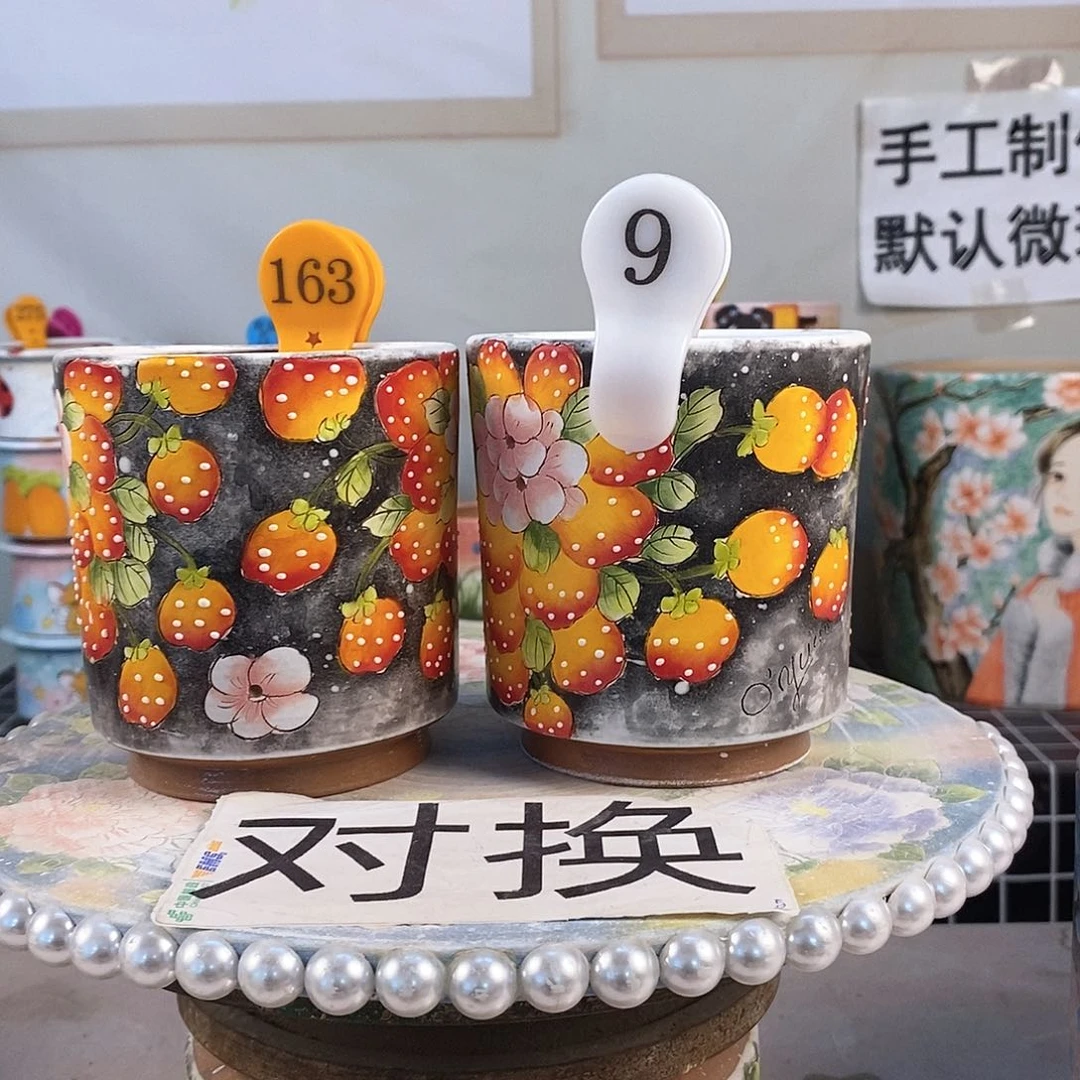 紫砂花盆曾****а红陶手绘花盆