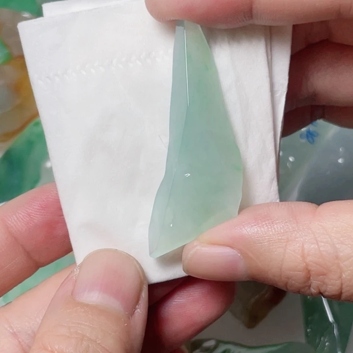 定制翡翠未镶嵌包工
