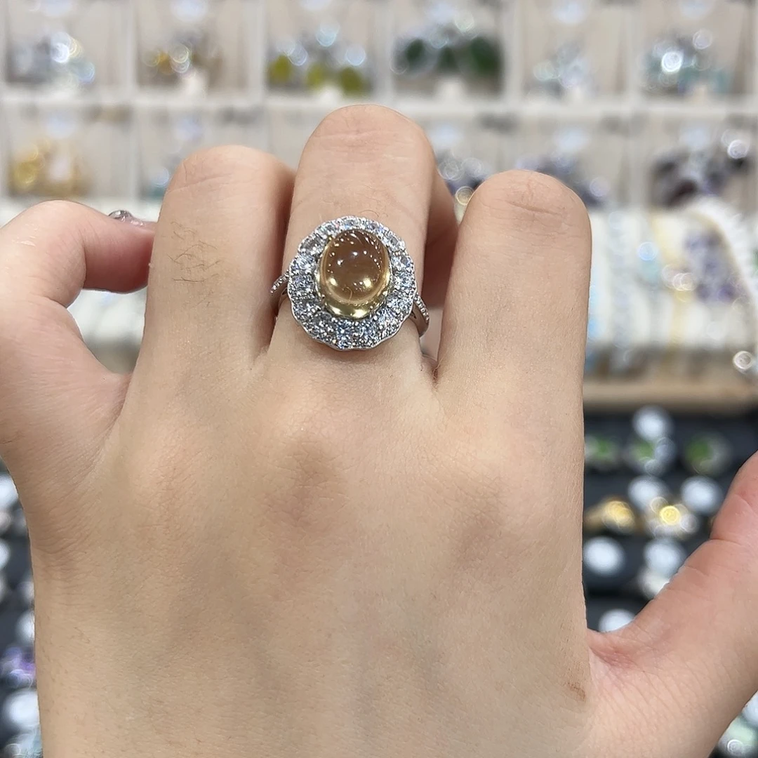 杺***渁银S925镶嵌黄晶戒指