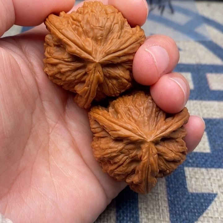 吊坠文玩核桃房***池三棱