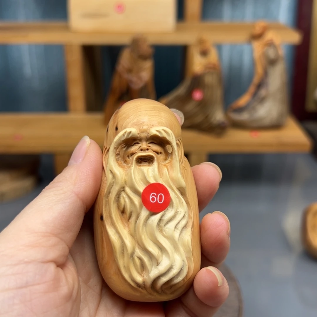 徐***浩木崖柏木摆件手把件，