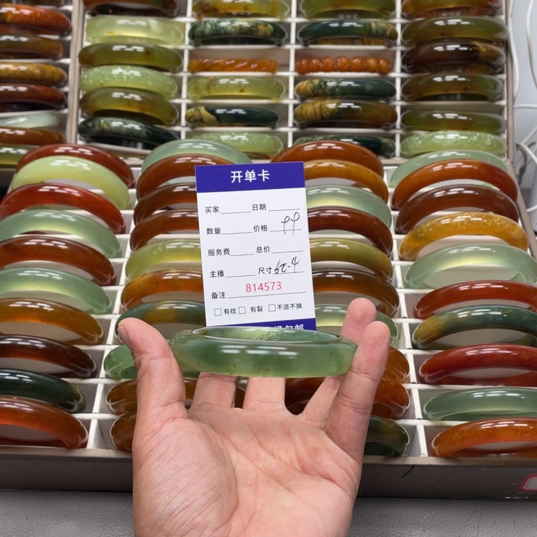 小***魔蛇纹石玉未镶嵌手镯
