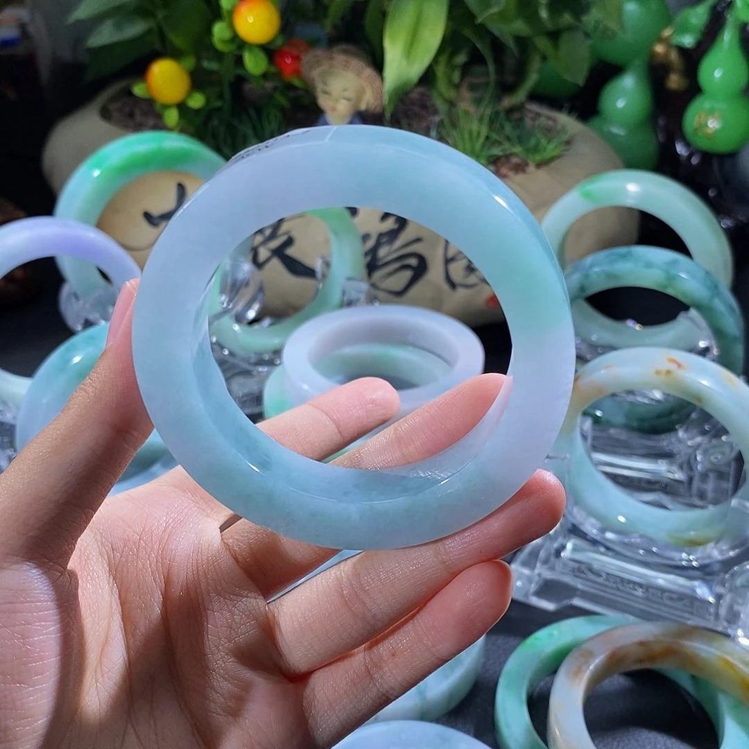 未镶嵌61定制翡翠哎*哟