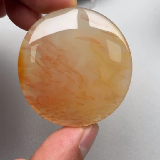 玛瑙/玉髓颈饰未镶嵌云**生