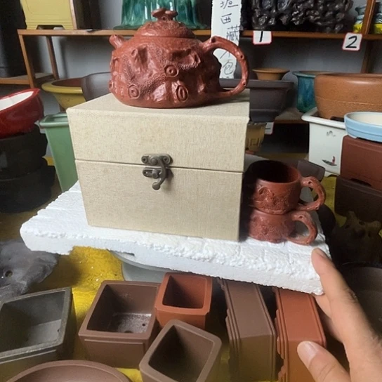 犟****宜兴紫砂手工紫砂壶