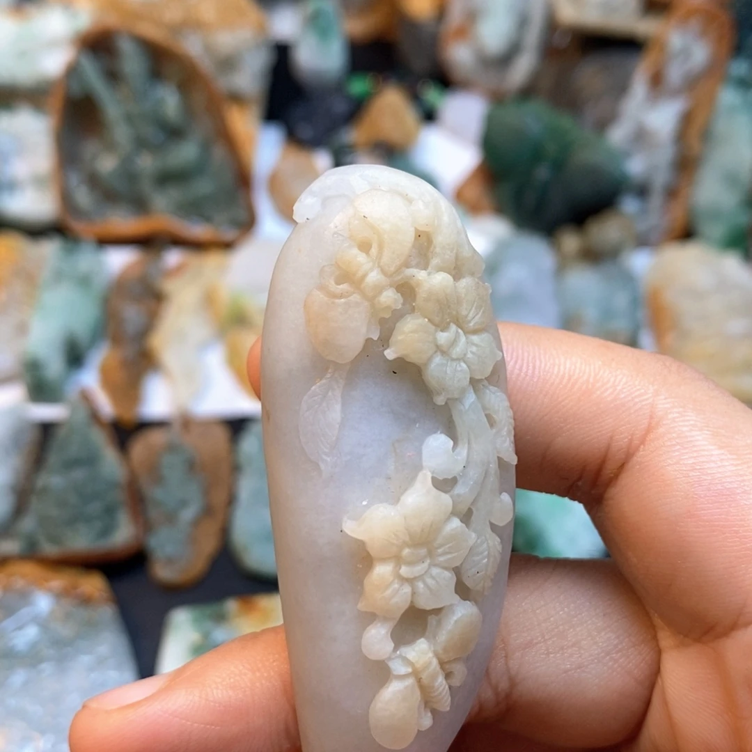 定制翡翠未镶嵌特色84