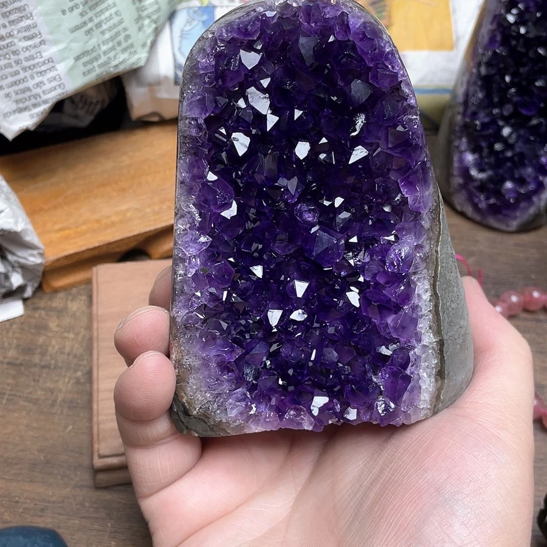 紫晶大型摆件（非配饰）未镶嵌