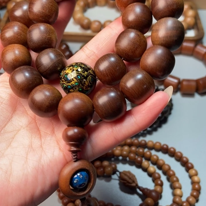 用***7檀香木老山檀香檀香王1.7*1.8手持，药香