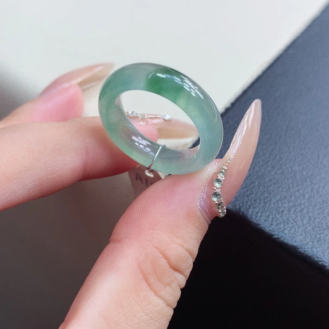 翡翠戒指未镶嵌13-14号