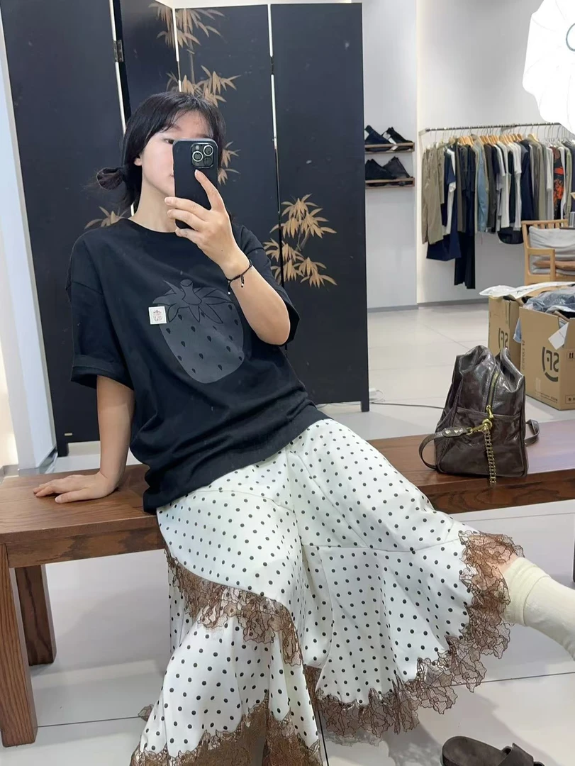 Lusuxing买手店8on8 2025春夏男女同款阴影草莓T恤5月10号发货