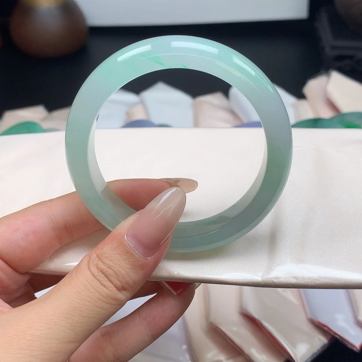 翡翠手镯未镶嵌提子果冻16号