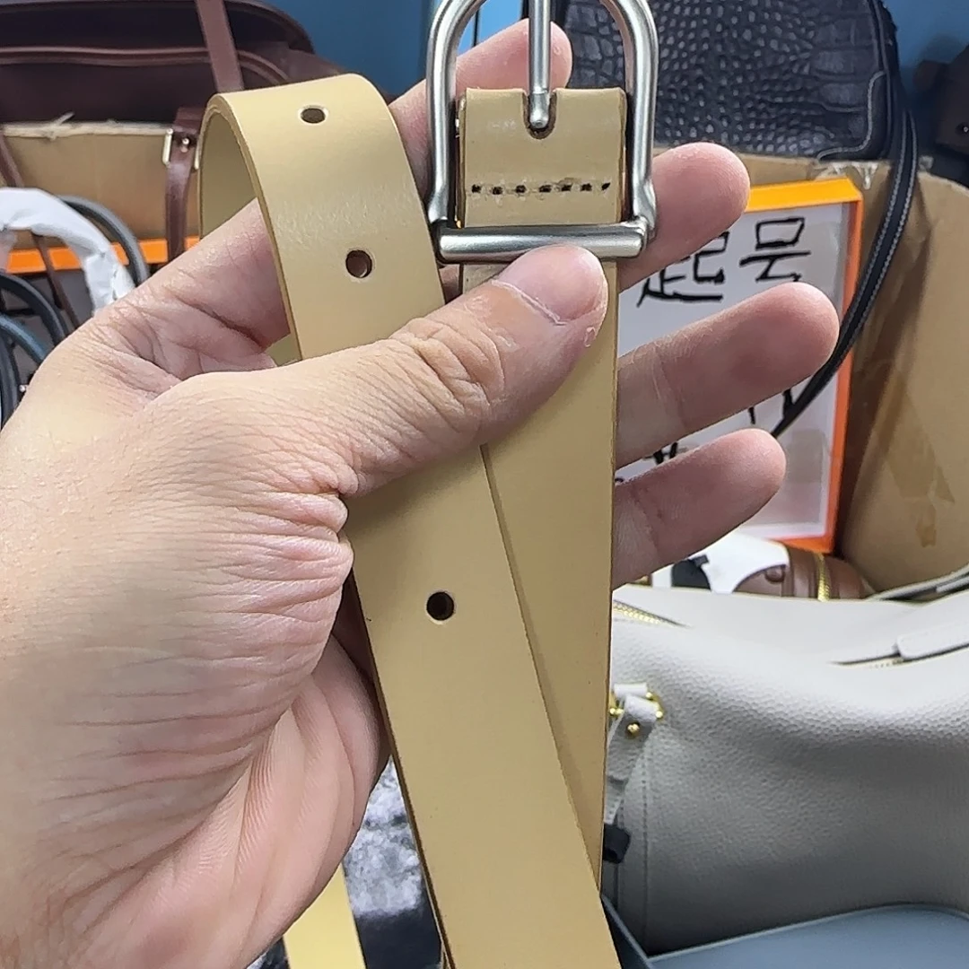 黄牛皮（革）水牛皮（革）头层牛皮山羊皮（革）