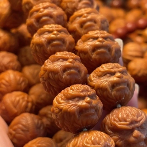 手串猴头核桃邓**强舞台