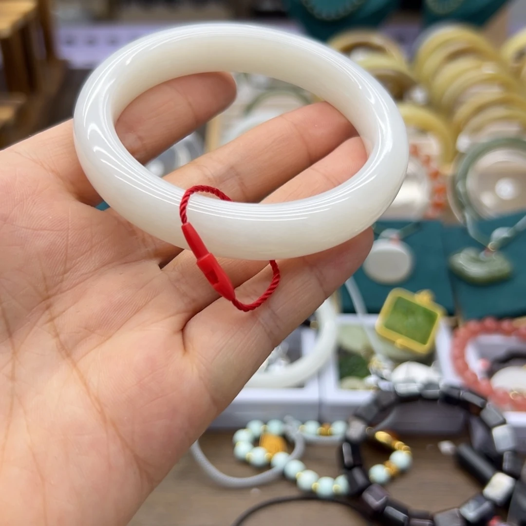 和田玉手镯未镶嵌59.3圈围206