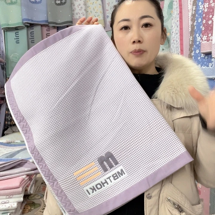 棉特价促销紫色字母