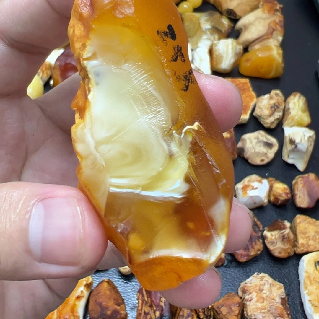 未镶嵌定制琥珀蜜蜡