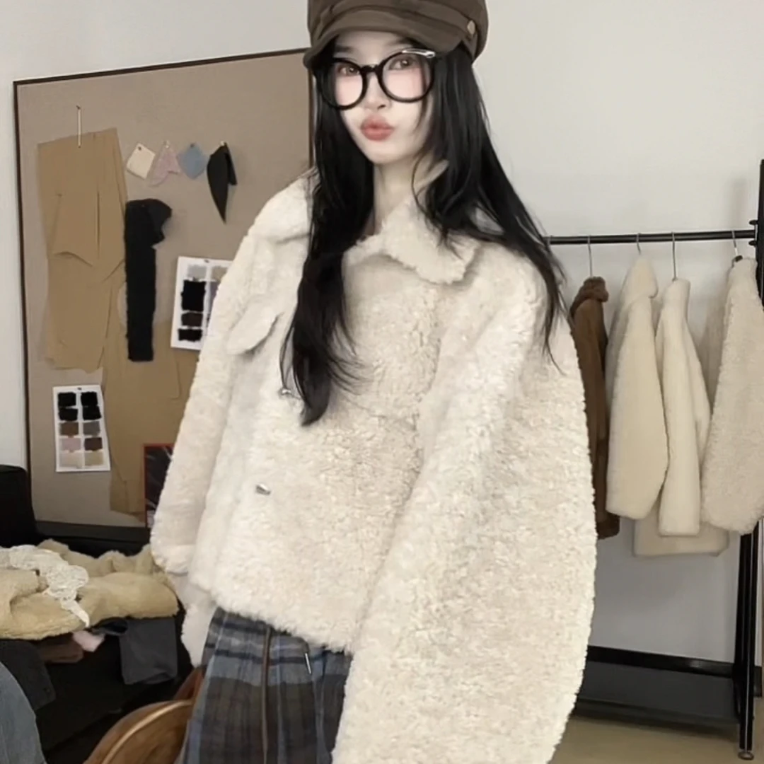 冬季直下摆翻领口袋女长袖短外套秋冬女装短款上衣