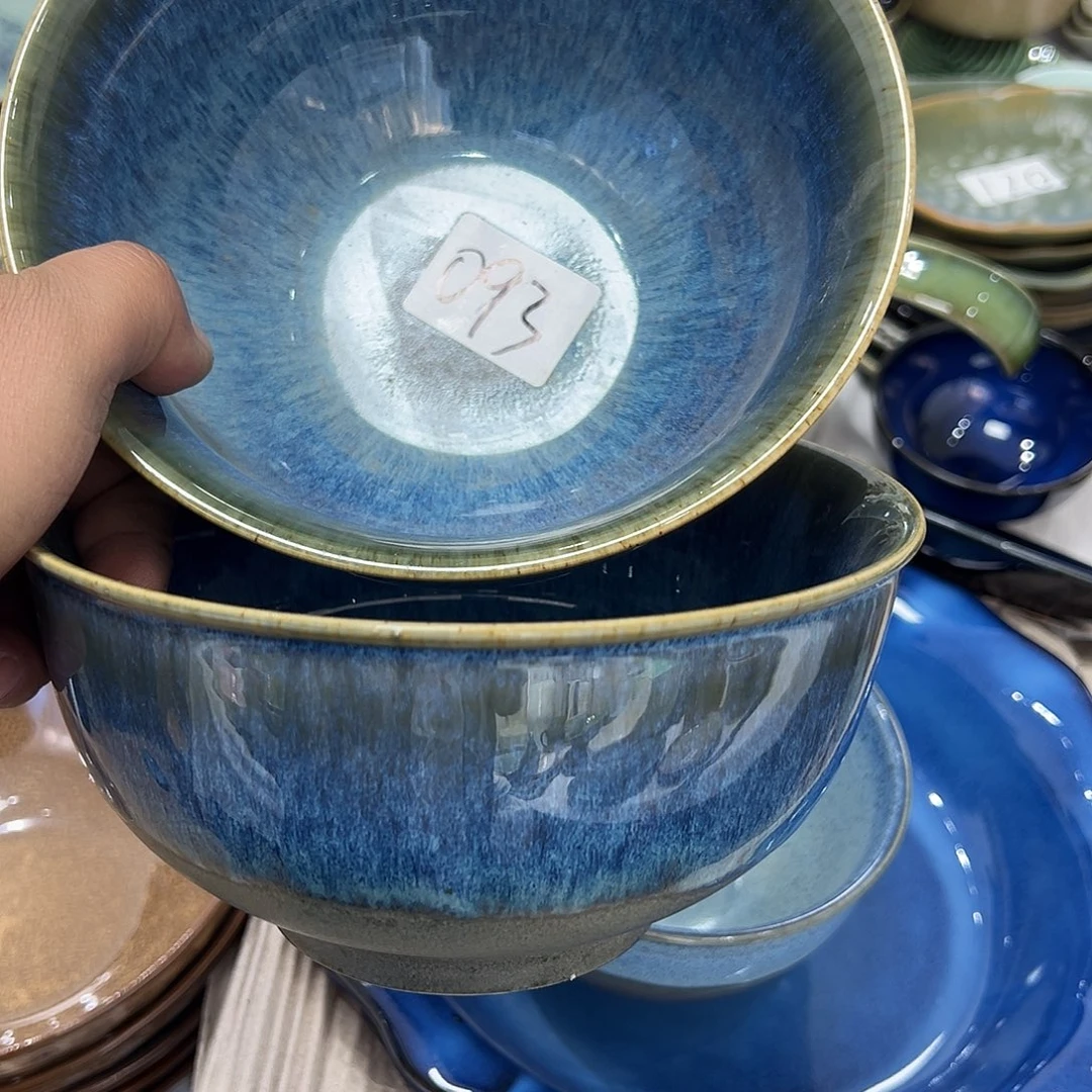 当代两个，。