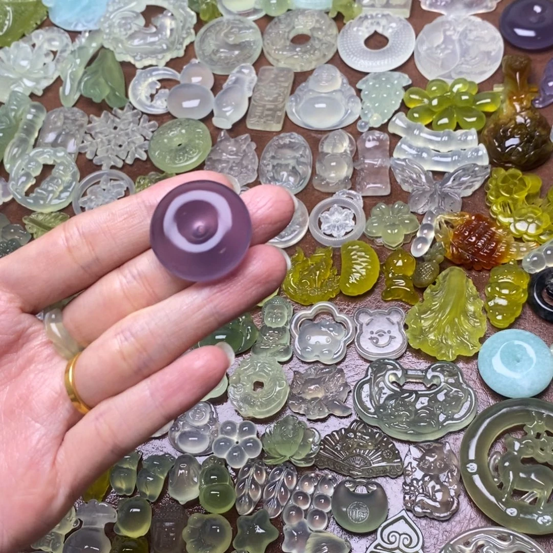 蛇纹石玉合金项链