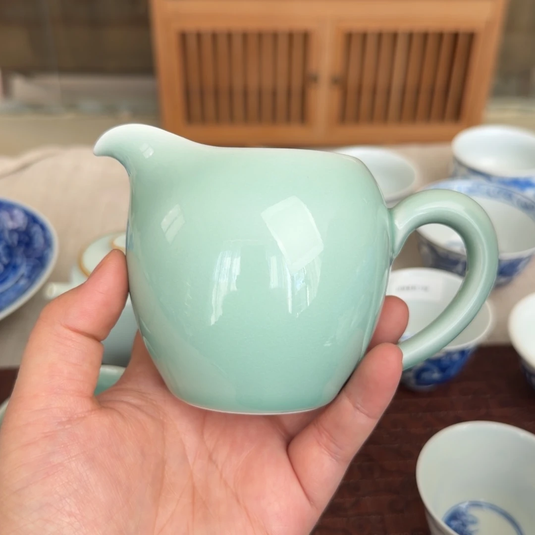 瓷片干净利落咯哦来了来咯哦哦哦哦