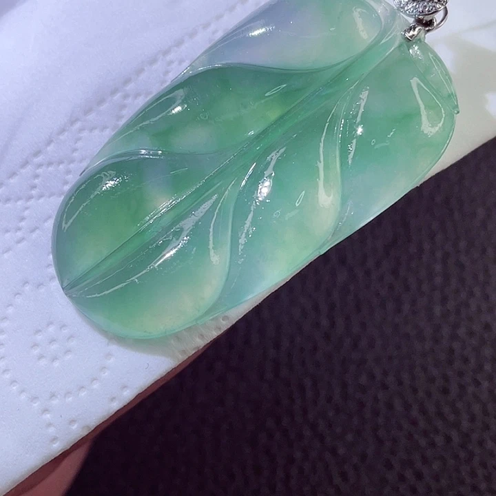 未镶嵌定制翡翠翡翠