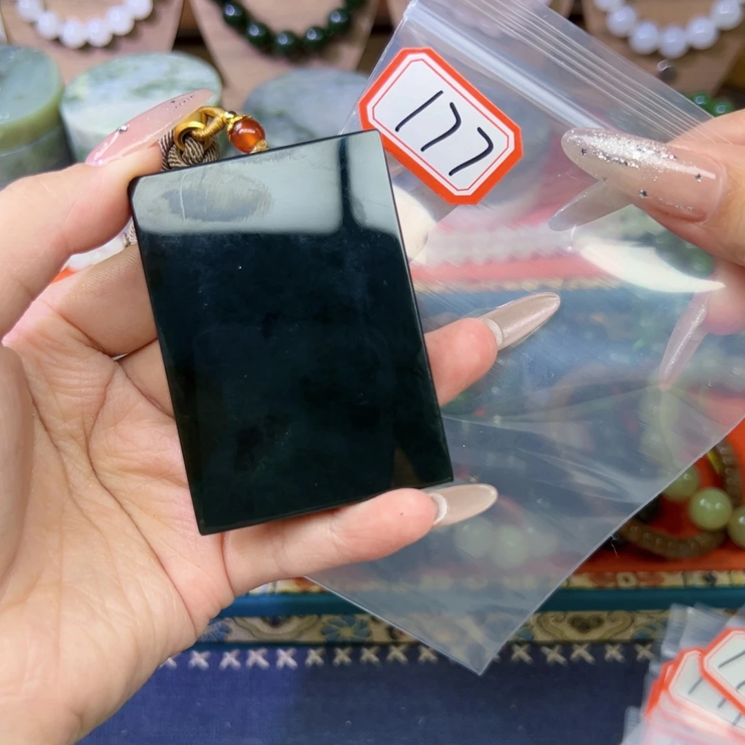 和田玉未镶嵌珠宝半成品