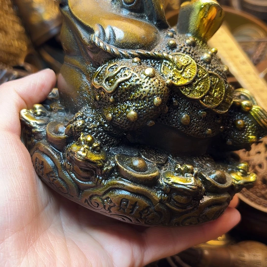 精美铜器工艺品等