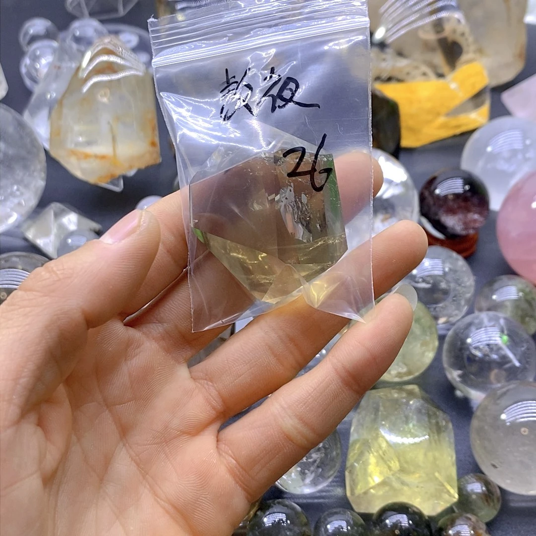 水晶水晶摆件未镶嵌