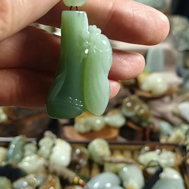 和田玉（糖玉）未镶嵌挂件