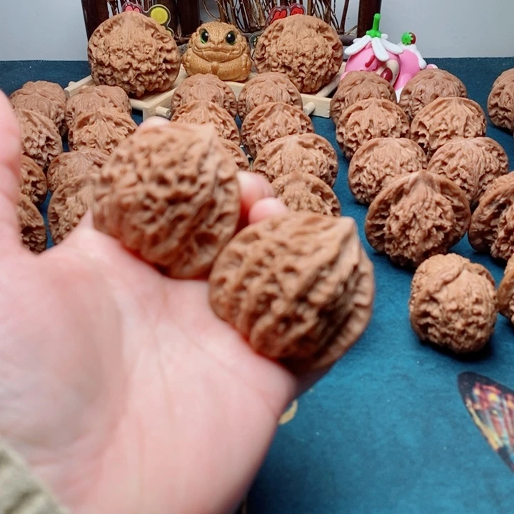 文玩核桃把件崔凯公子帽42