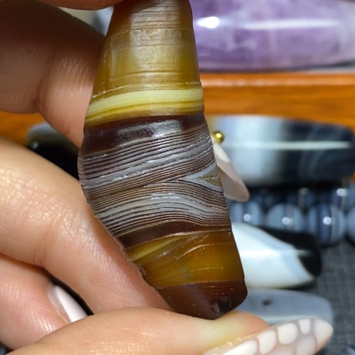 未镶嵌笔搁玛瑙/玉髓