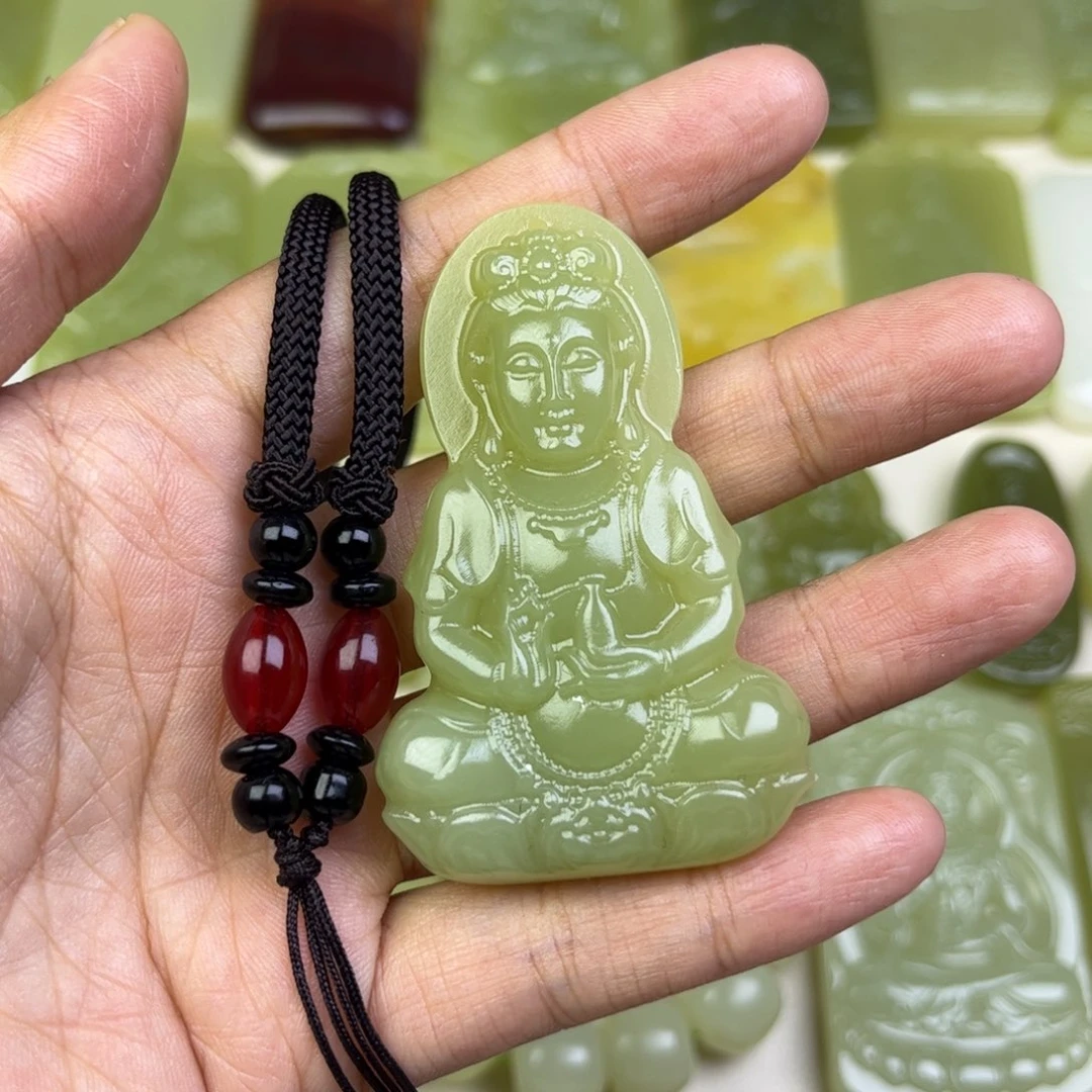 明***天新疆昆仑山料观音