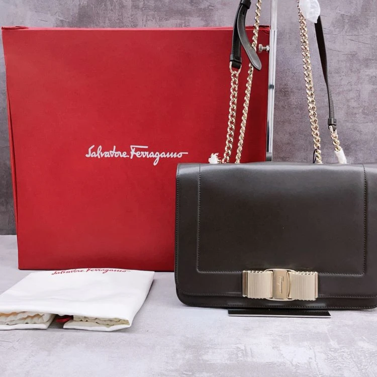 95新/菲拉格慕/C1895934528/[260104CZ02]