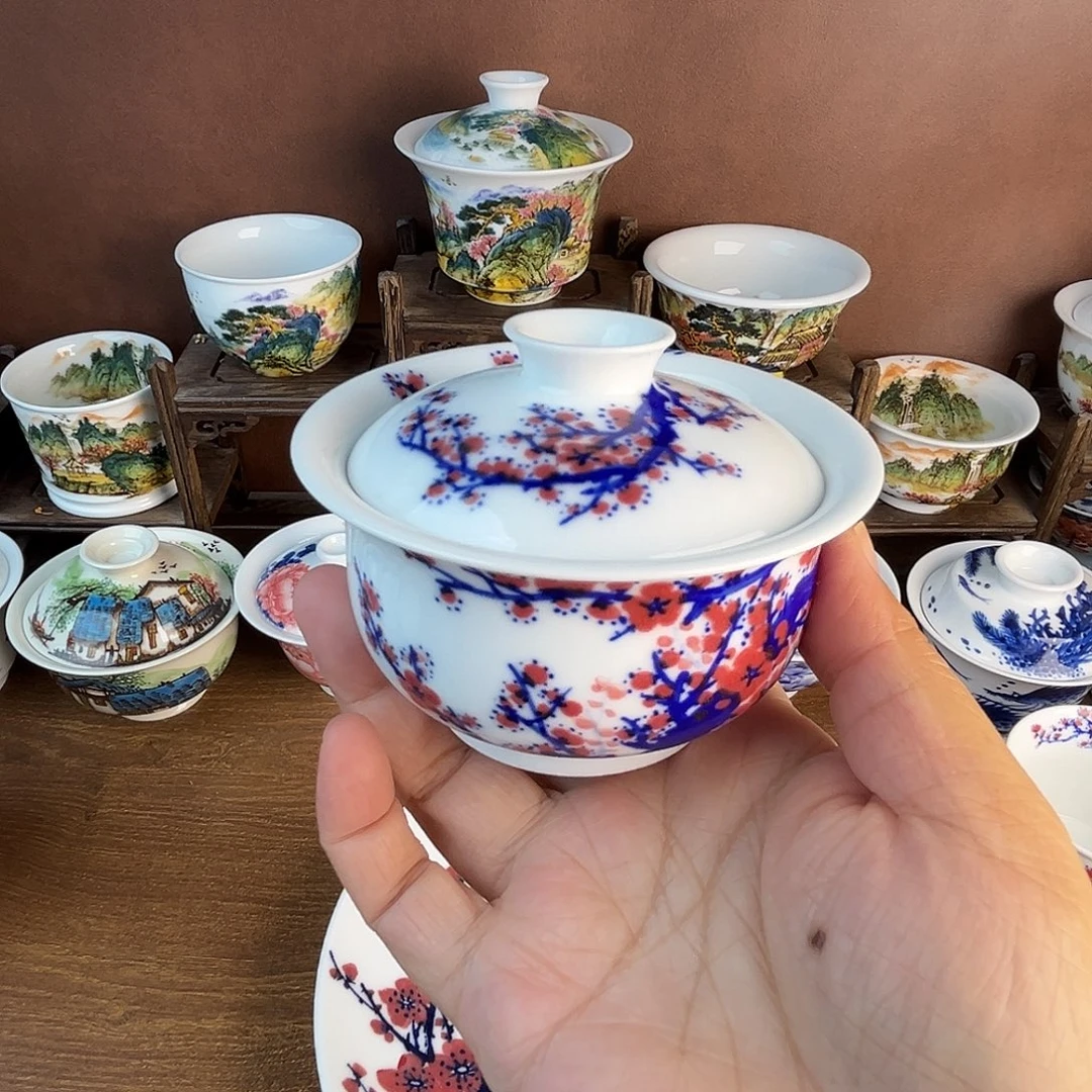 忠意堂釉下彩红梅盖碗