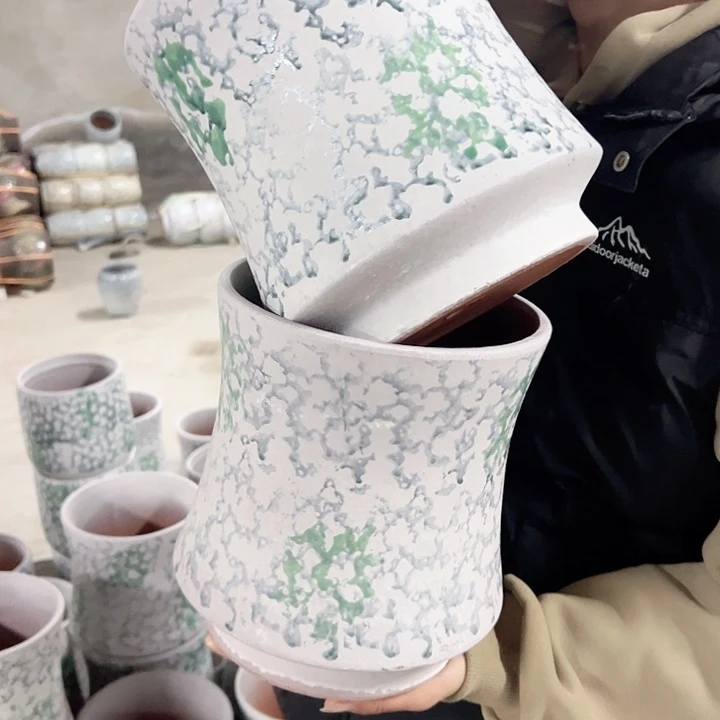 高度22厘米口20厘米