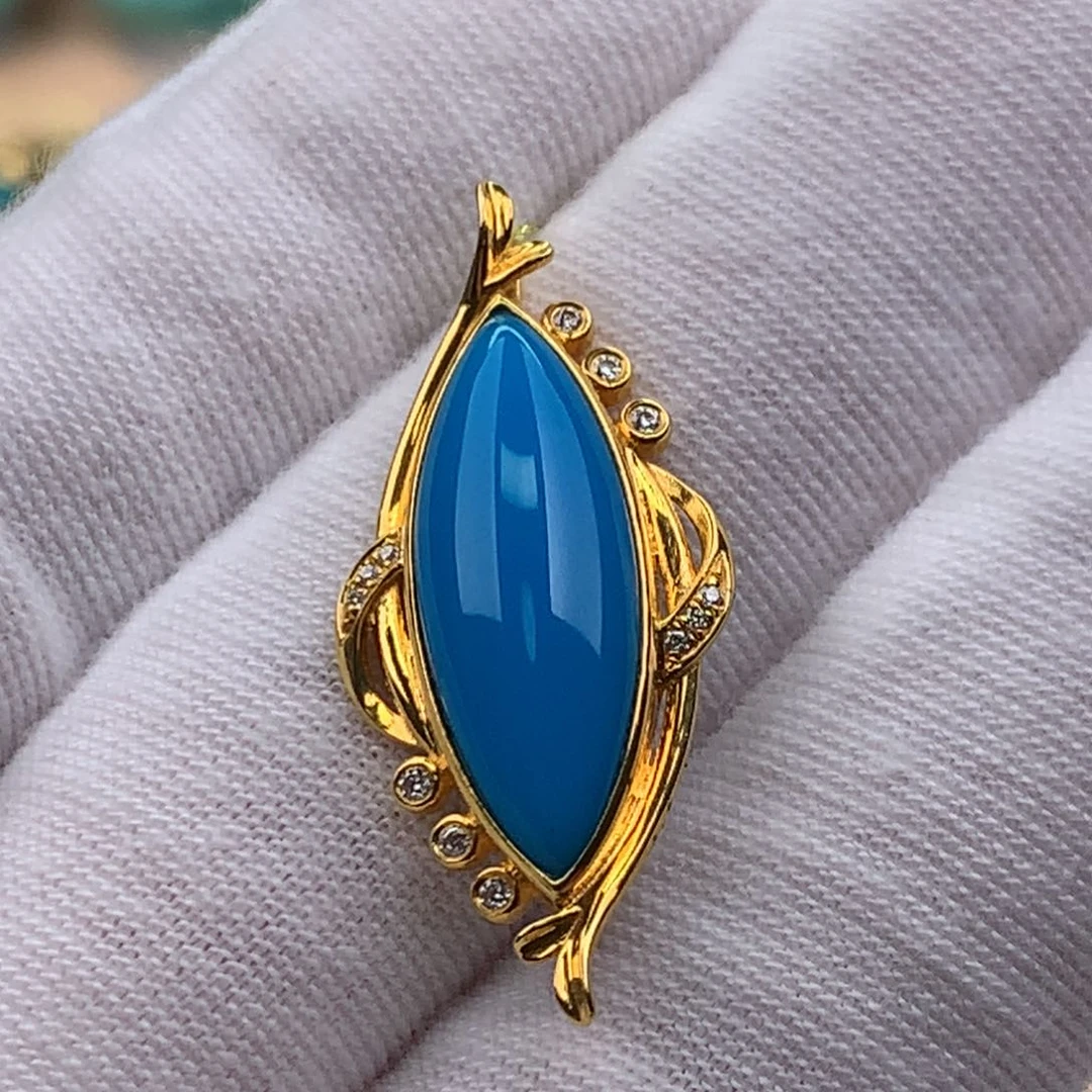 绿松石珠宝奇石18K金镶嵌