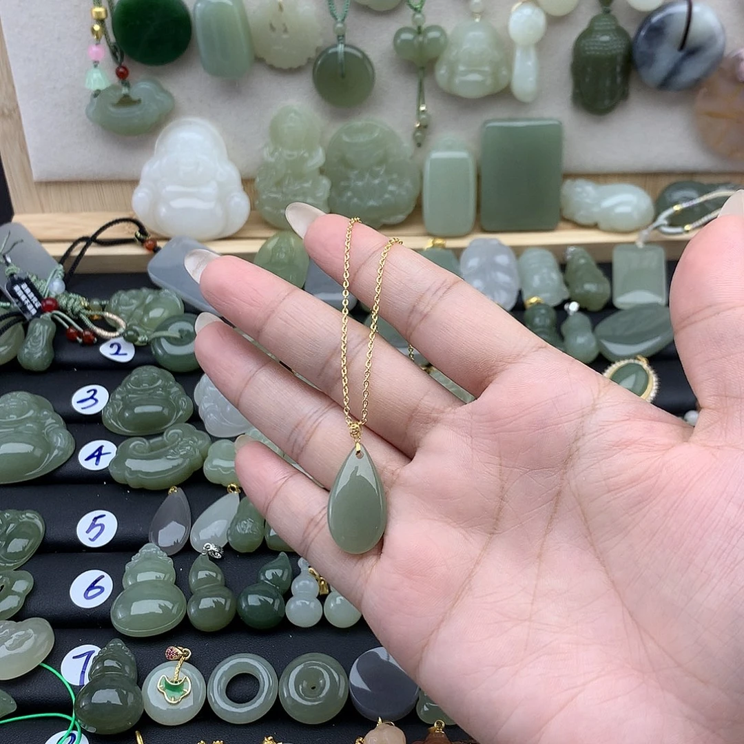 和田玉18K金镶嵌吊坠(不含链)