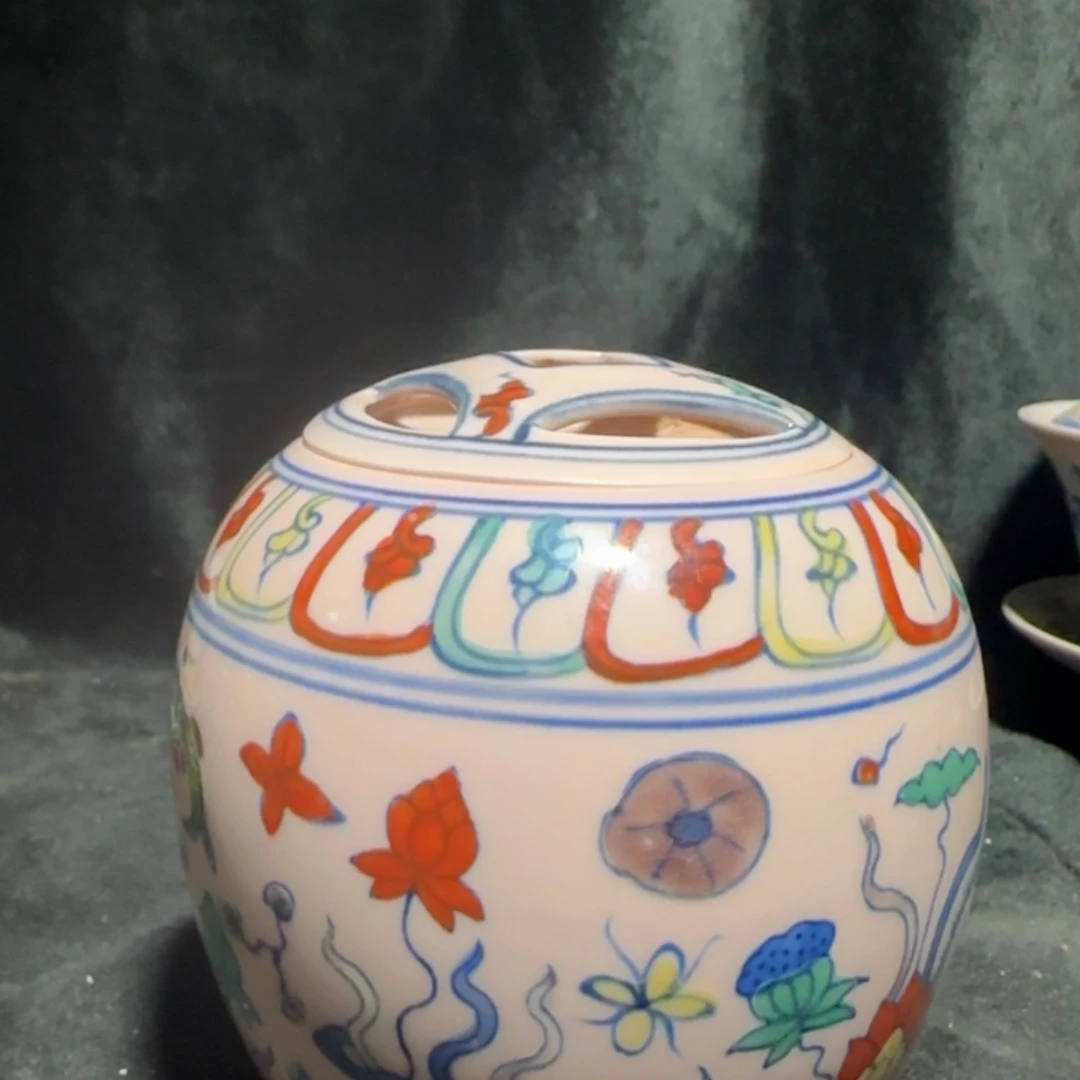 摆件陶瓷器罐子vxbxn