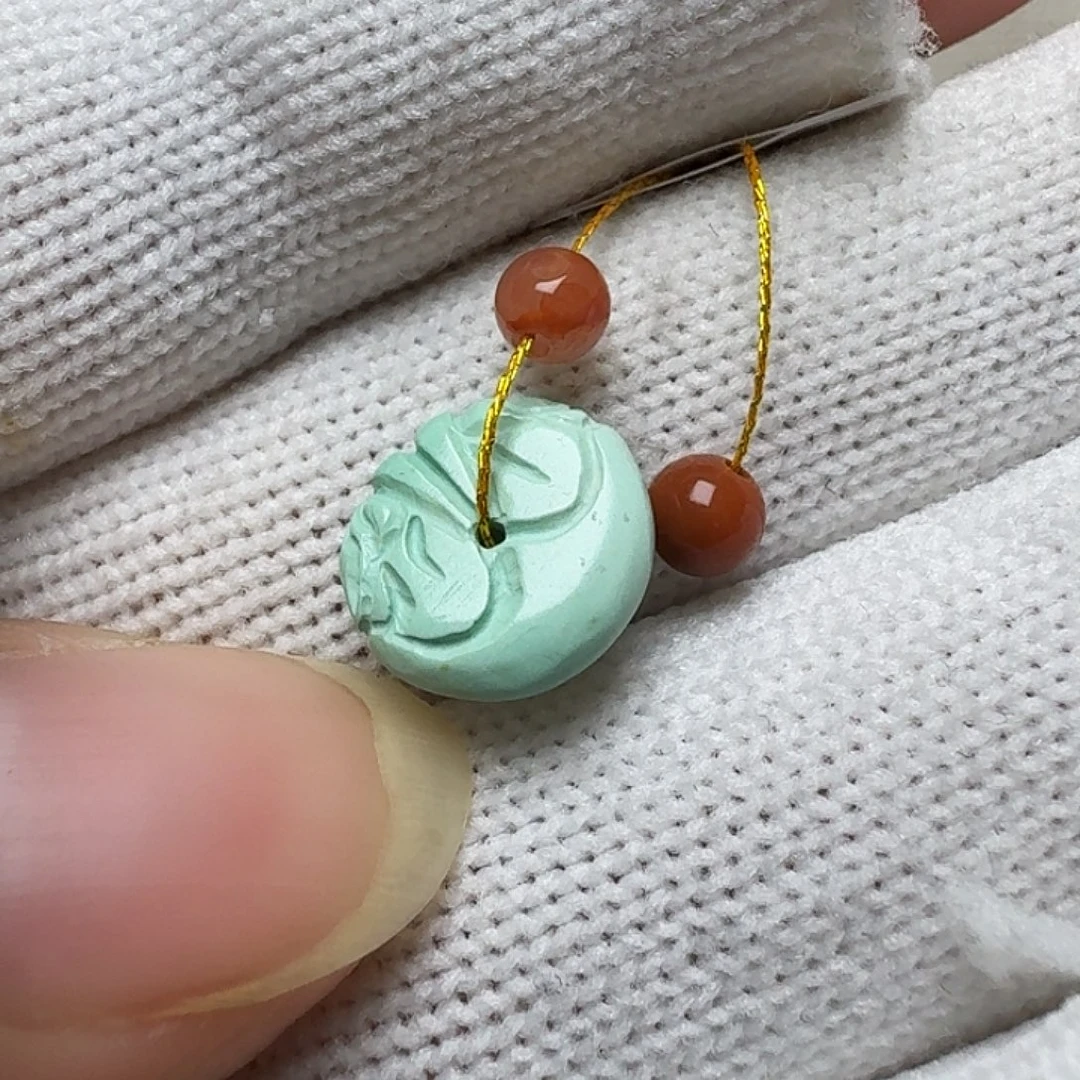 南红玛瑙未镶嵌珠宝奇石