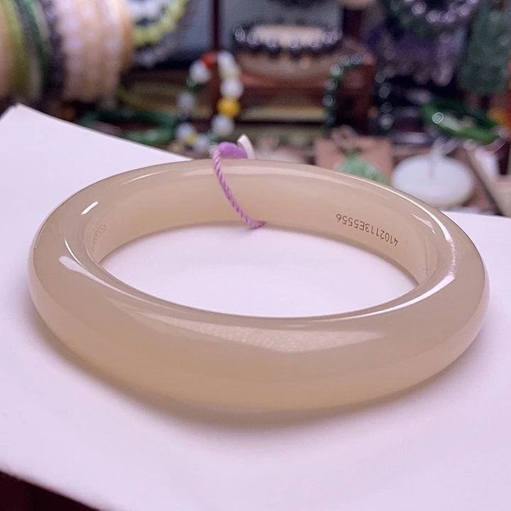 和田玉未镶嵌颈饰毕业级56浓藕粉老矿料脂膏级红粉手镯