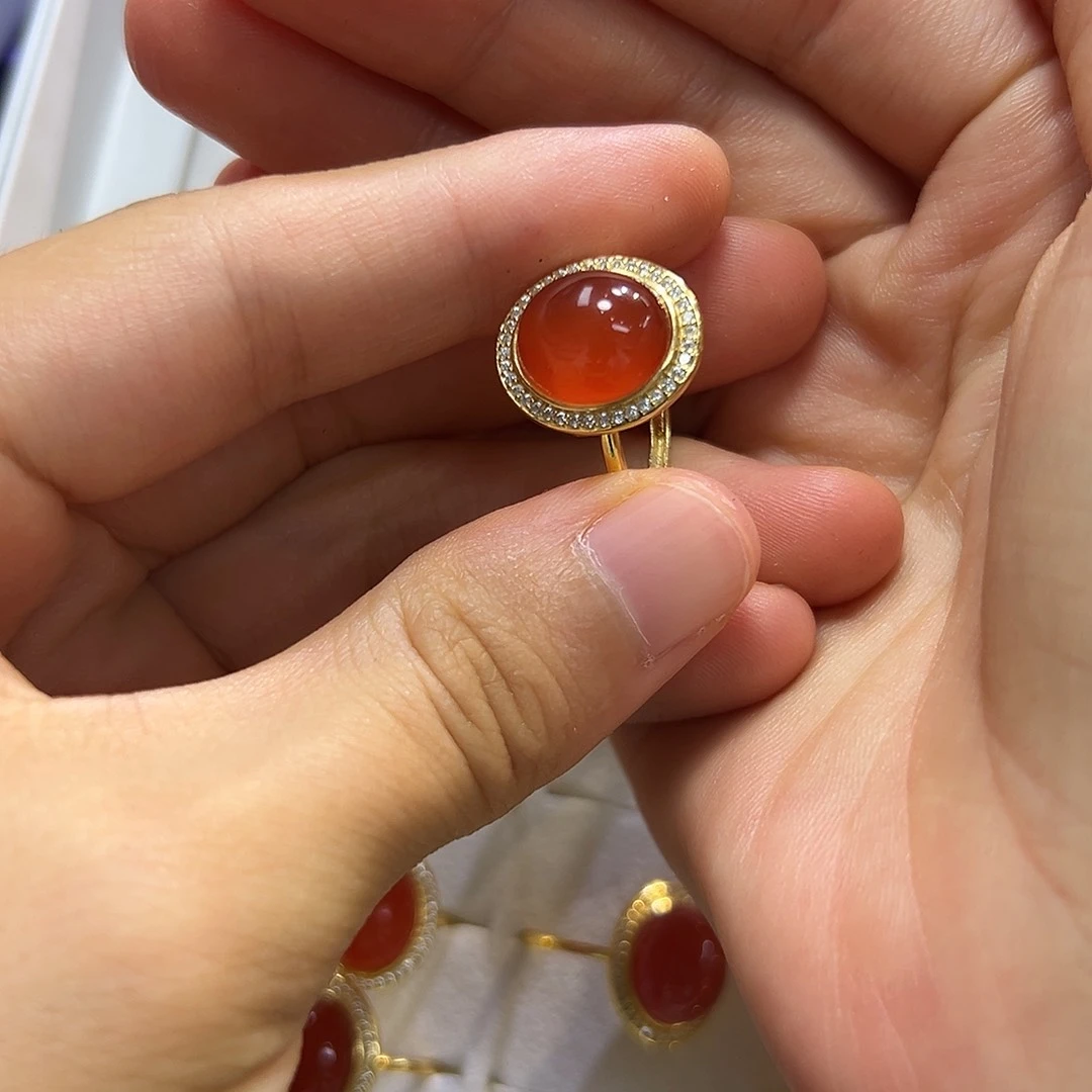 南红玛瑙银S925镶嵌戒指花**朵