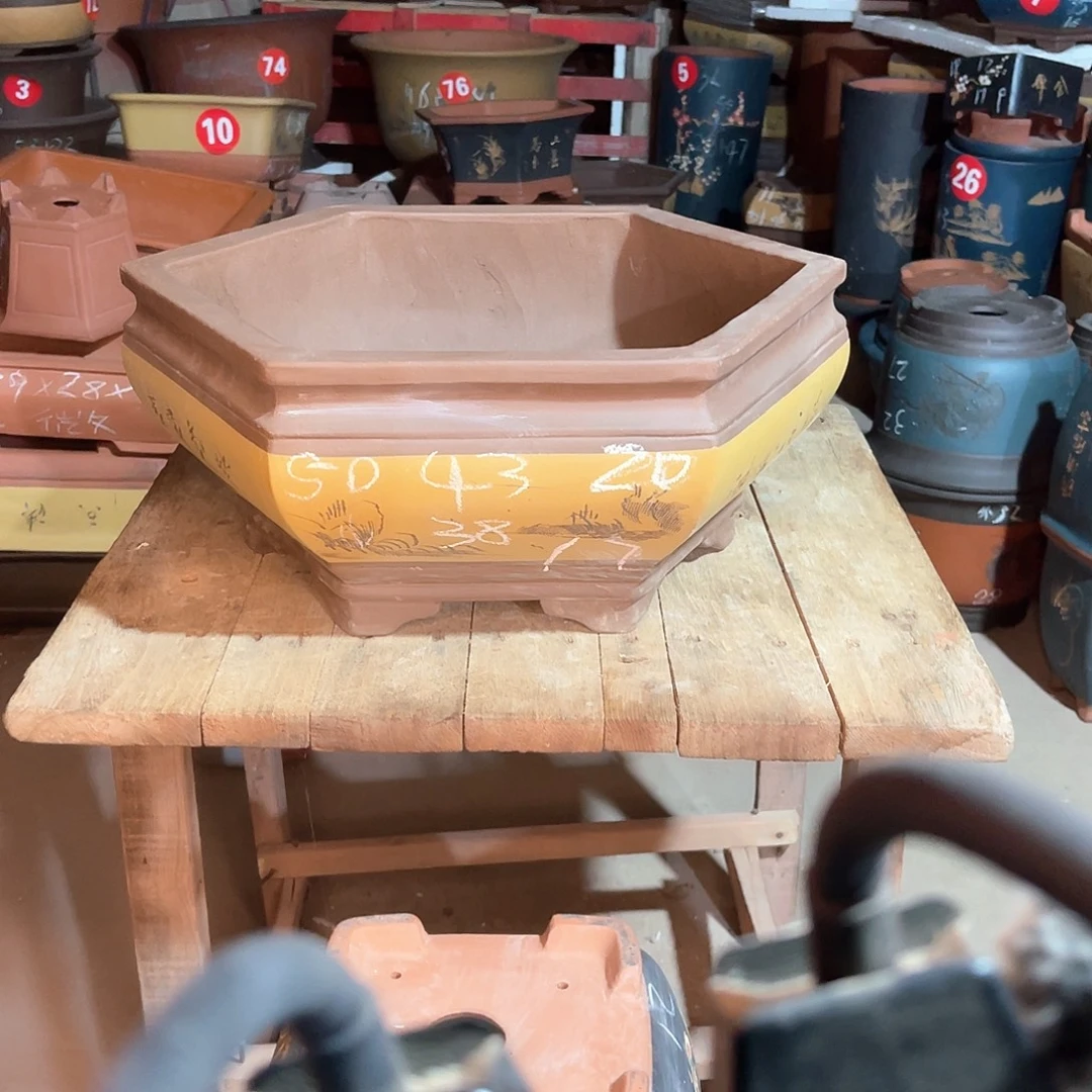 紫砂花盆六方盆一个