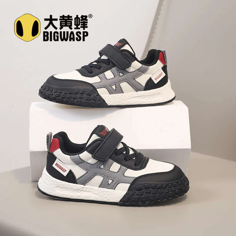 大黄蜂童鞋秋季新款男女童低帮皮面板鞋校园运动鞋中大童休闲鞋