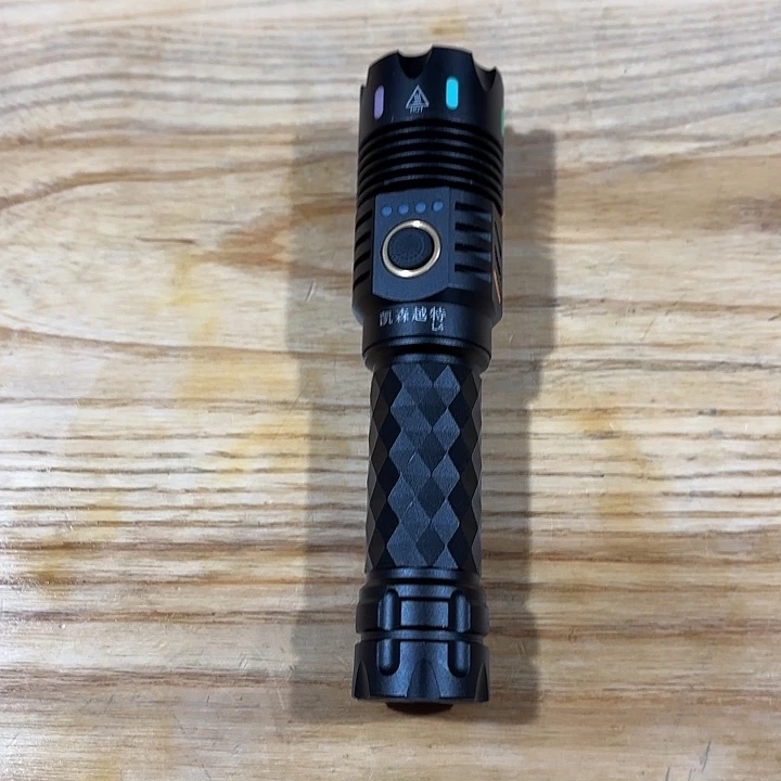 凯森越特L4万流手电