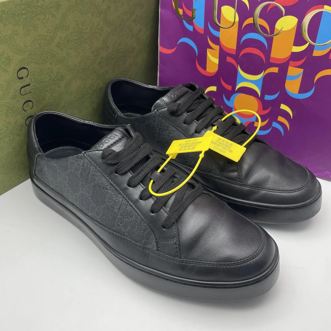 95新 GUCCI/古驰  /43欧码/二手男士 黑色暗纹老花时尚低帮板鞋
